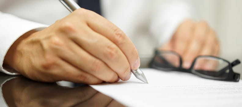 What is the validity of a binding mortgage offer?